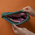 Cargar la imagen en la vista de la galería, Booksleeve | Lunar Moth
